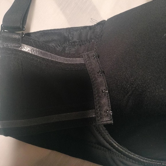 Amazon Essentials Bra Womens Size 38D Classic T-Shirt Bra Nude Underwire - Picture 4 of 5